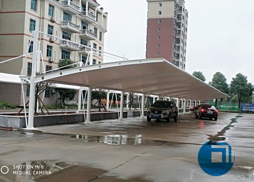 湖南某公司膜結(jié)構(gòu)停車棚