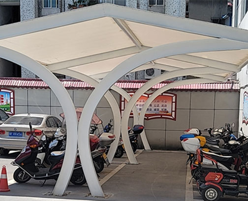 襄陽保康縣膜結(jié)構(gòu)電動(dòng)車棚案例